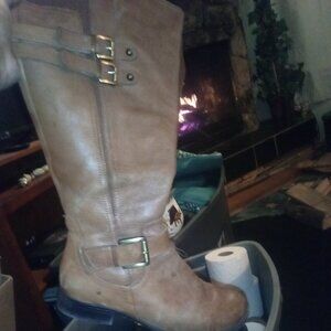 Tan leather boots